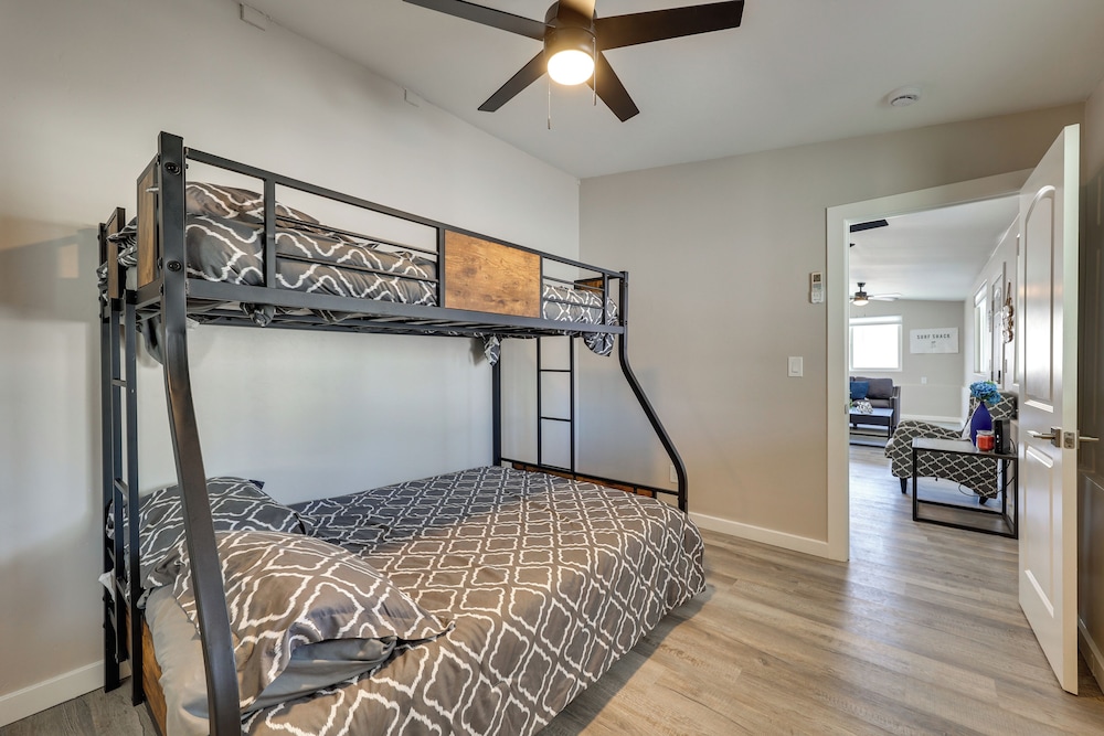 Boat Dock Access: Desert Hideaway in Bullhead City