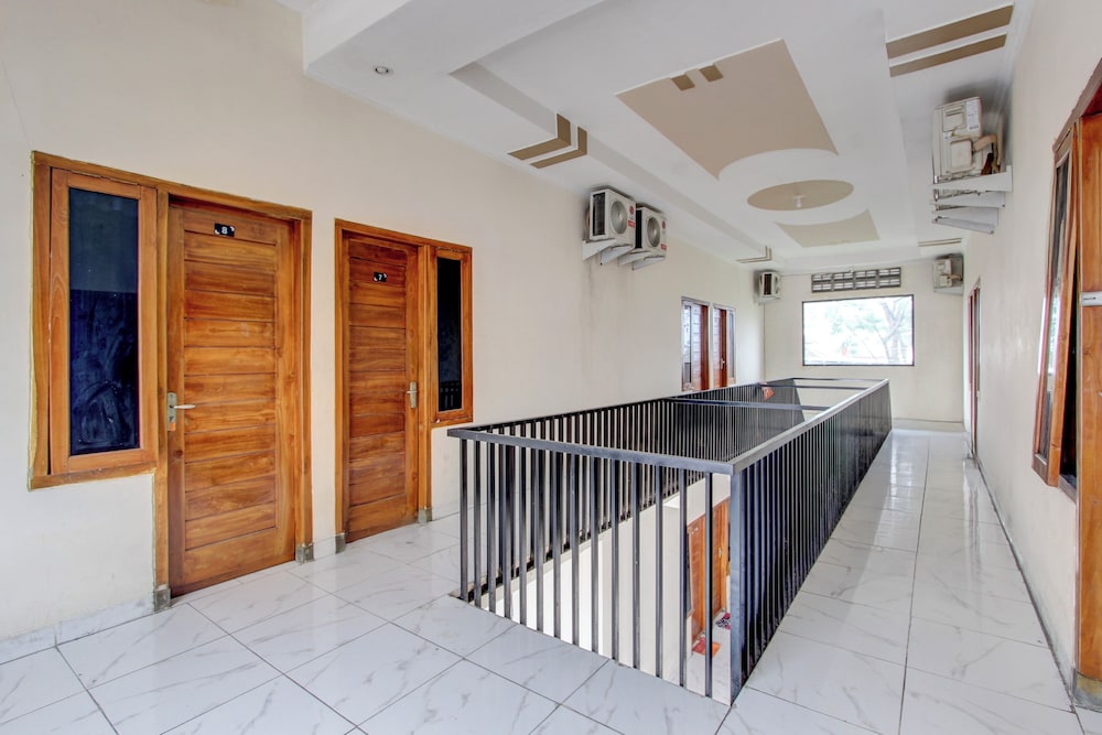 OYO 94919 Nay Guesthouse Dan Kost