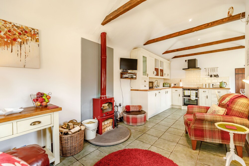 Driffield Vacations - Willow Cottage - Property Image 2