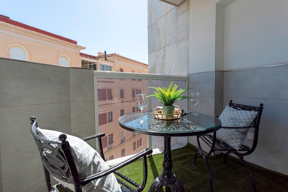 Cozy Apartment in M Laga Center Duquesa de Parcent