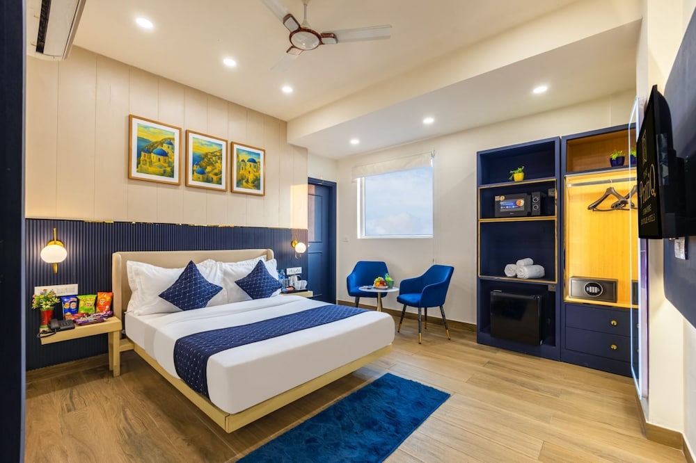 The PratiQ Signature Boutique Hotel