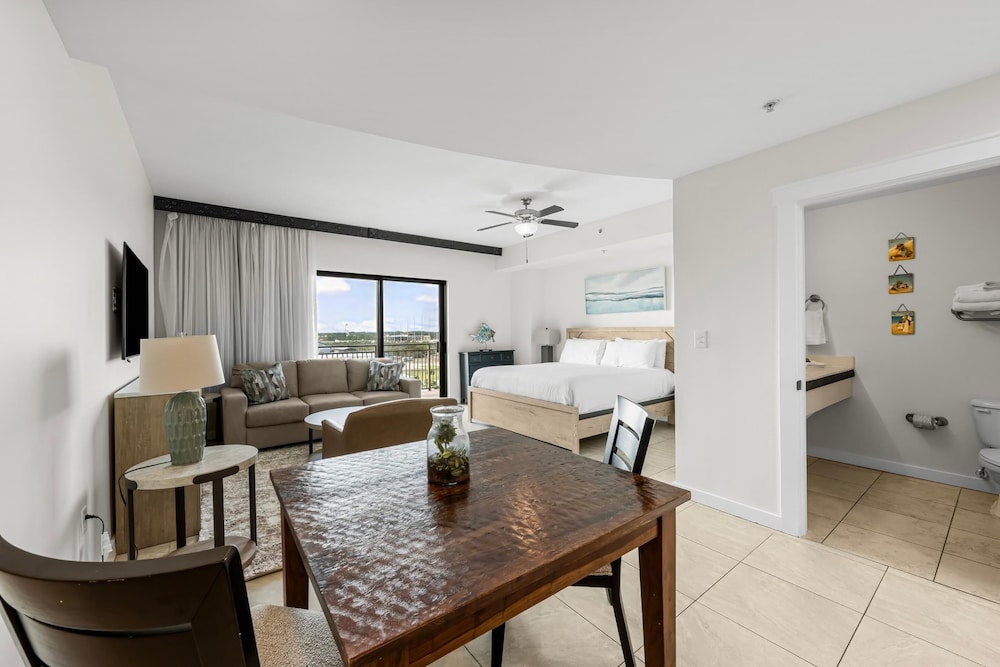 Origin at Seahaven by Panhandle Getaways