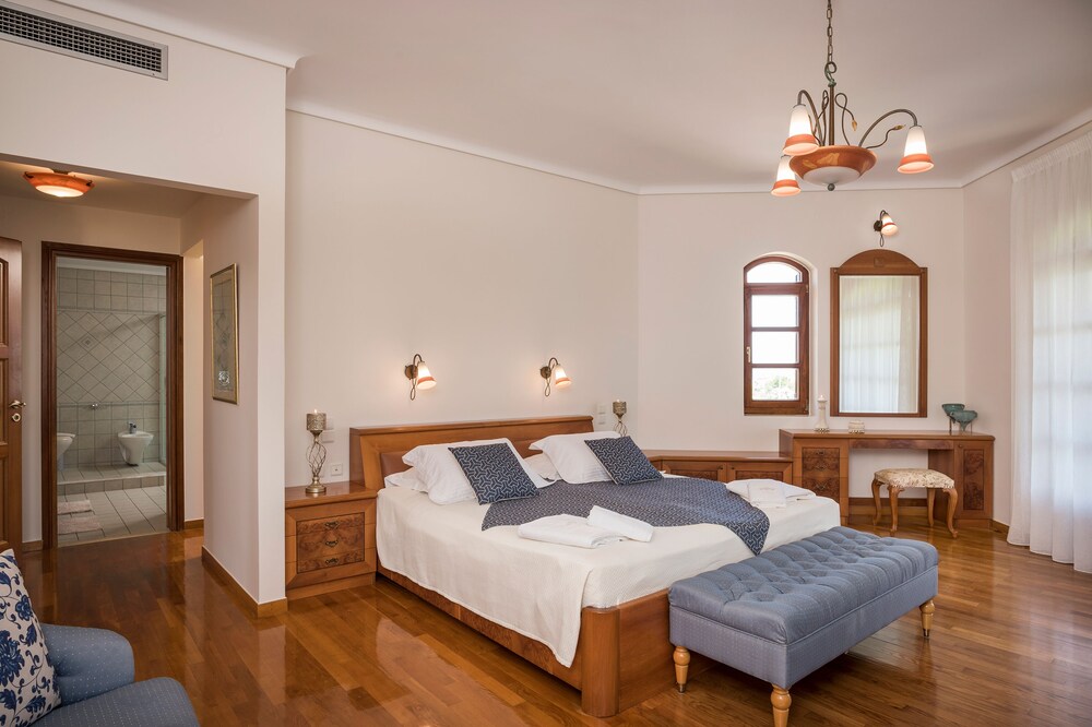 Iason Villas