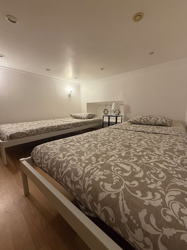 Faro Coast Guest House