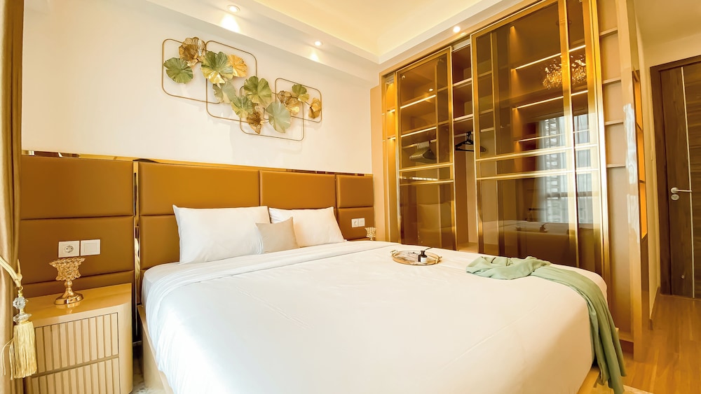 Best Deal and Strategic 3BR Apartment Sky House BSD