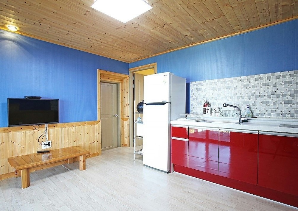 Photo 27