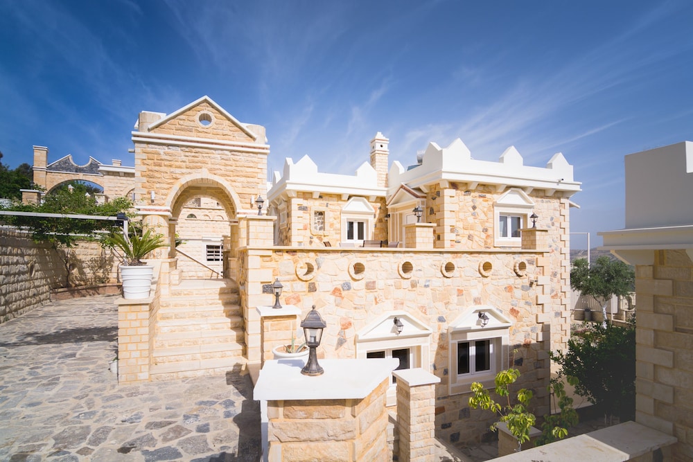 Anesis Family Villas