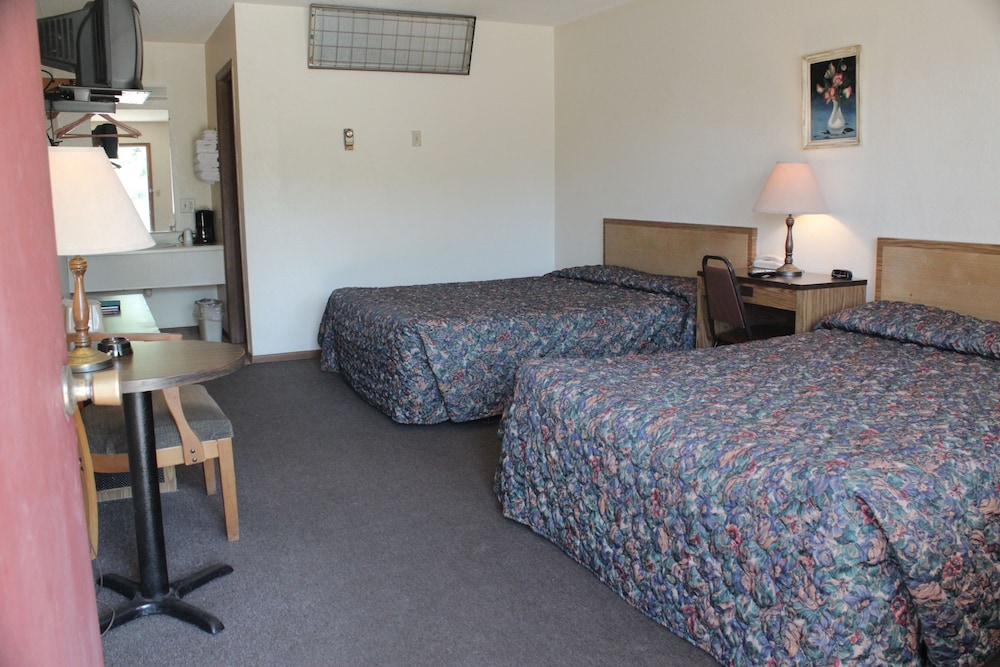 The Lake House Inn
