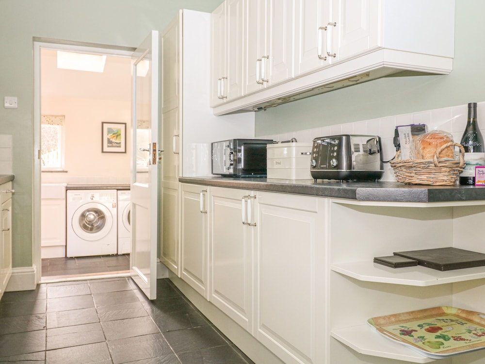 Hope Valley Vacations - Brinks View Cottage - Property Image 20