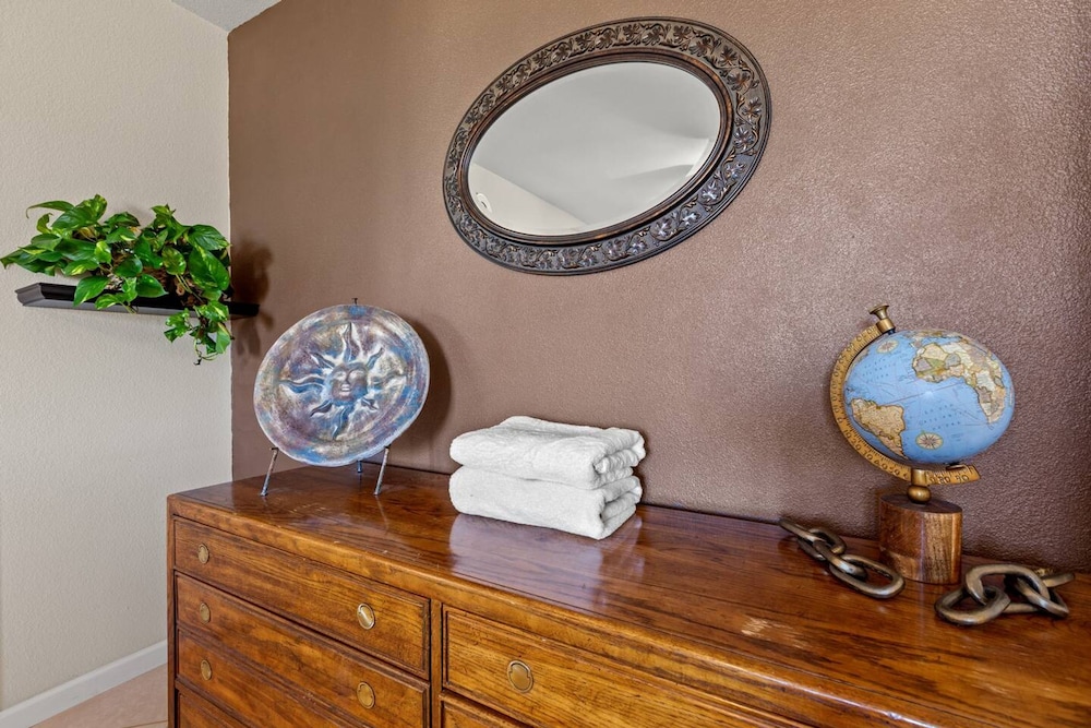 The Ranger Station - Fun Filled Outdoor Oasis view 3