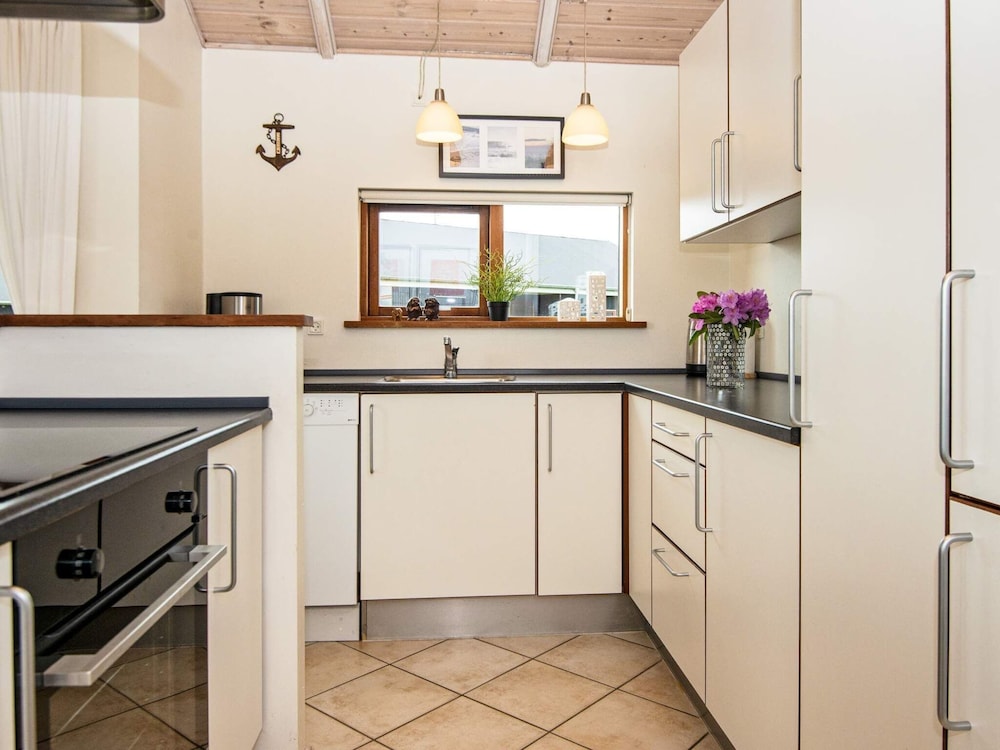 8 Person Holiday Home in Ulfborg