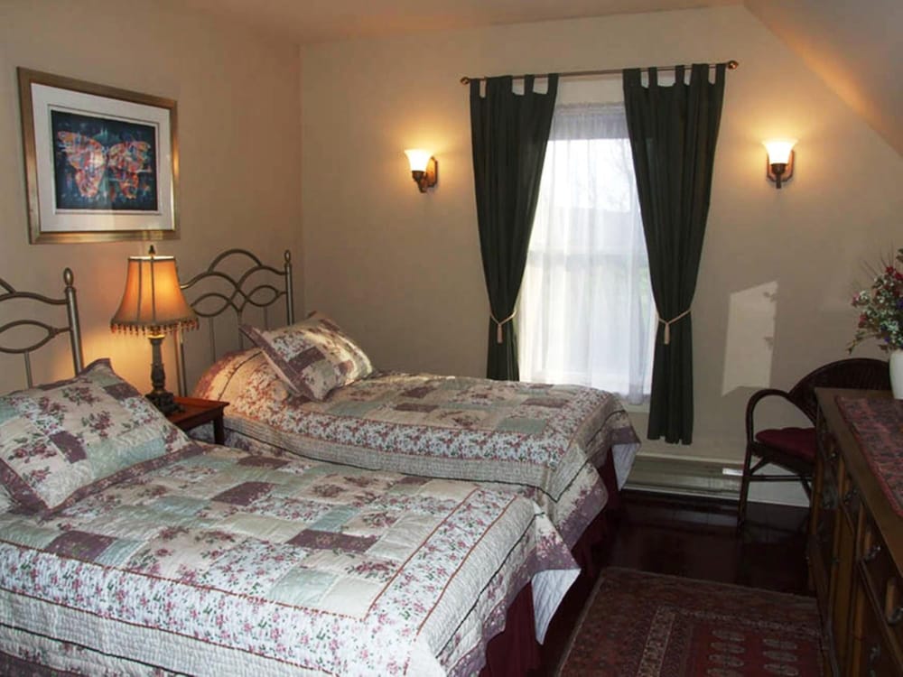 B&B Hillhouse