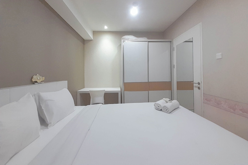Elegant And Modern 2Br Apartment Landmark Residence Bandung