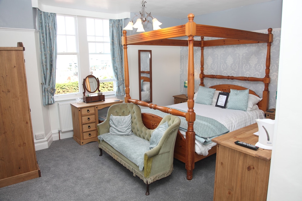 Kirkwood Guest House