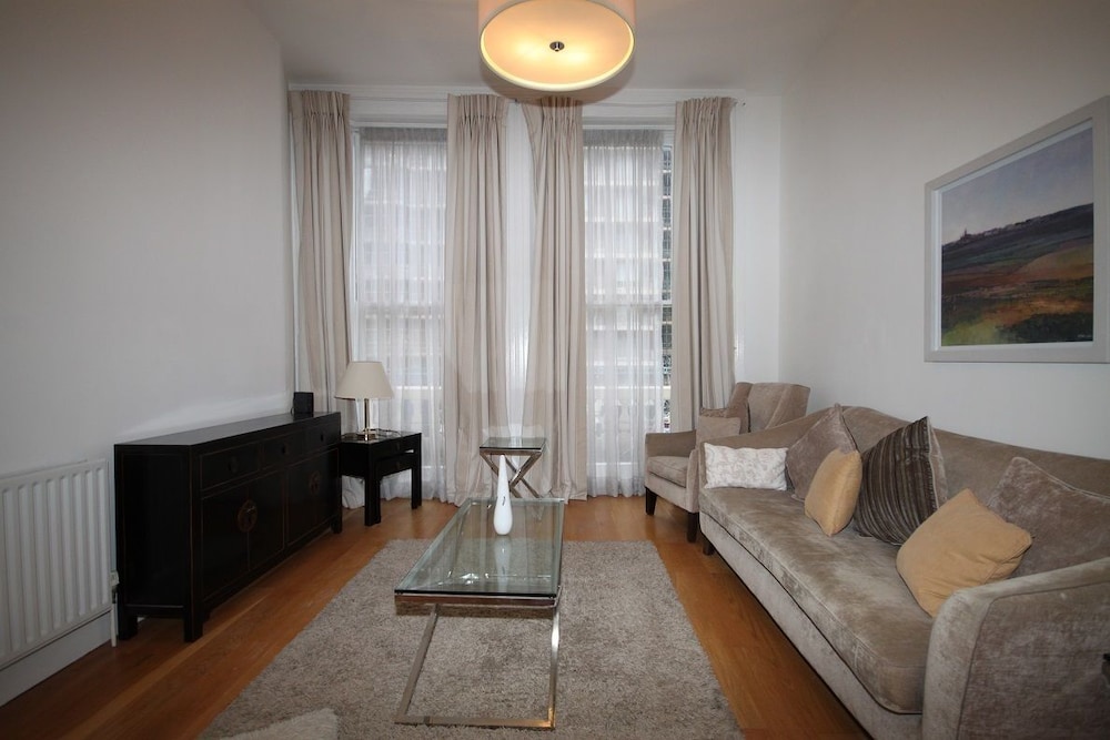 Belgravia Apartments - Gloucester Road photo 3