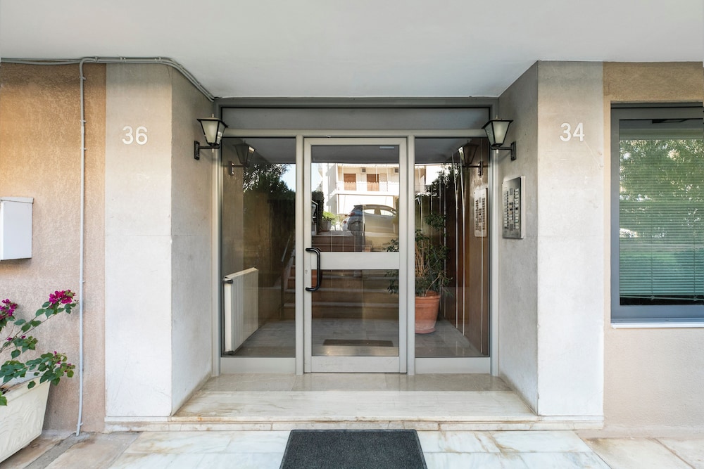 Clavé - Deluxe Studio in Athens