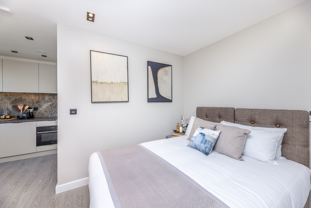 Diff-Rent Living view 5