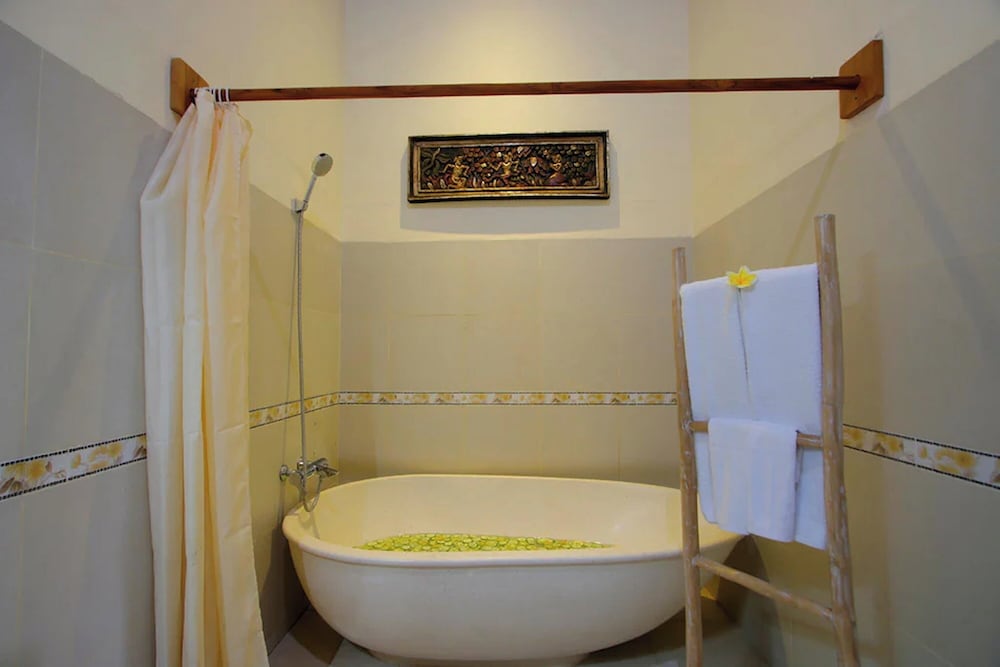 Madesimon Villa, Payangan - 21