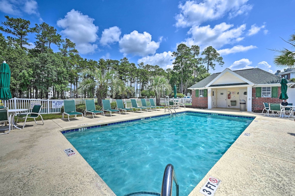 4 Mi to Ocean: Myrtle Beach Condo w/ Resort Perks