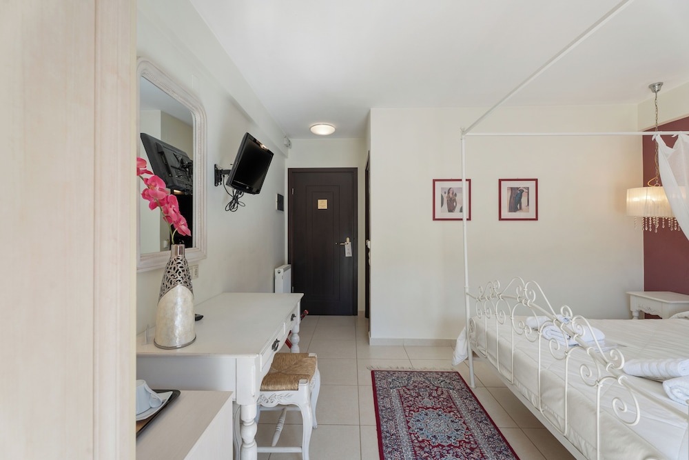 Aerinon Guesthouse