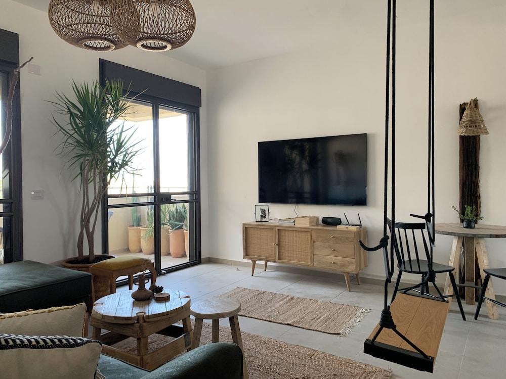 Talpiot Market Boho Stay by Sea N' Rent