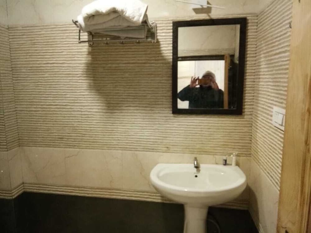 Photo 48