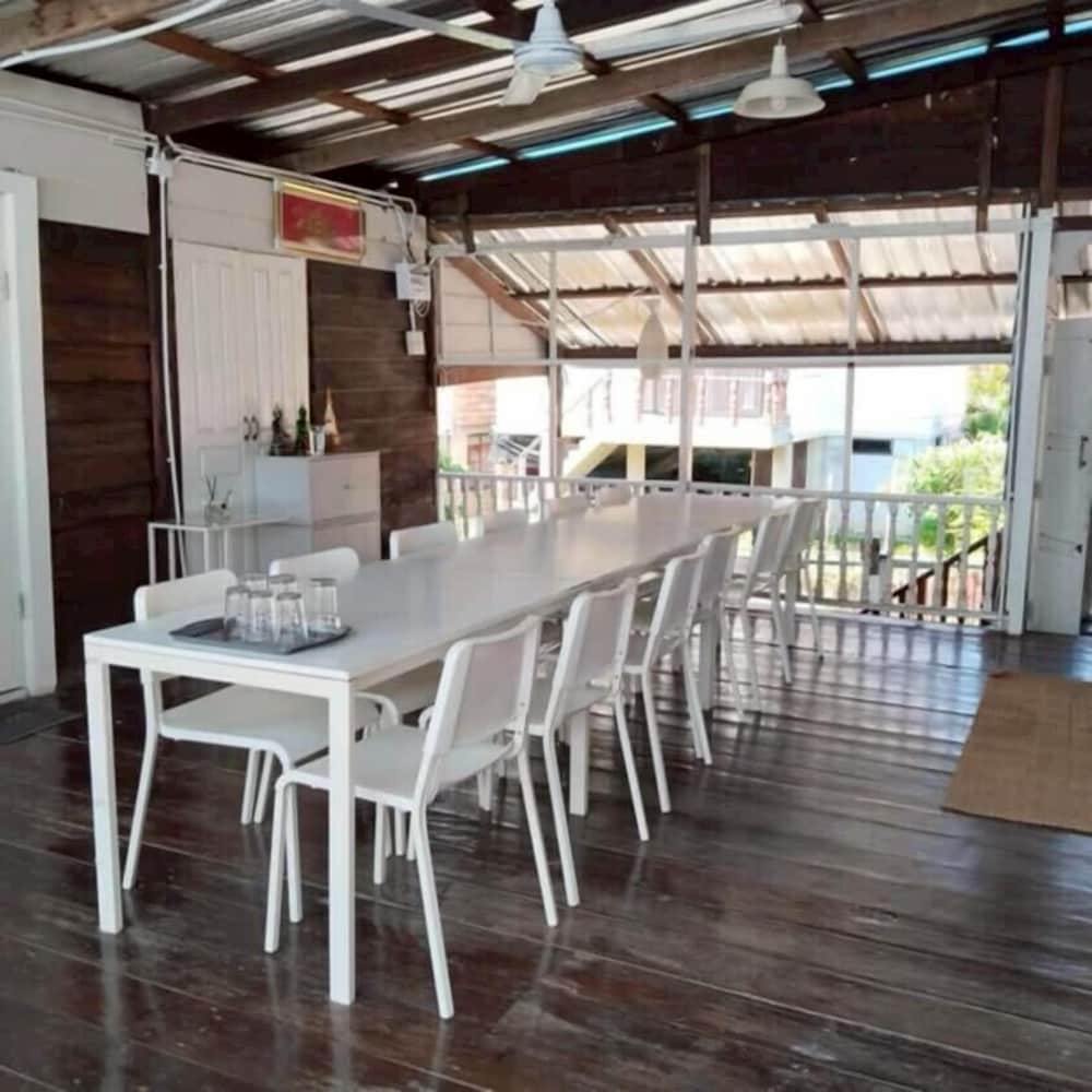 Aran Homestay Khong Riverside That Phanom