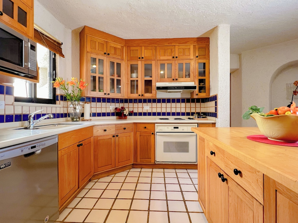 Terrasol Oceanview Condo with Patio