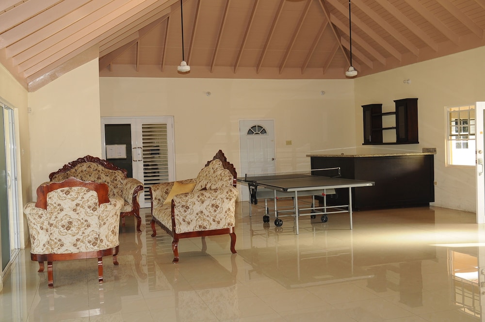 Drax Hall Country Club 2 Bed Villa