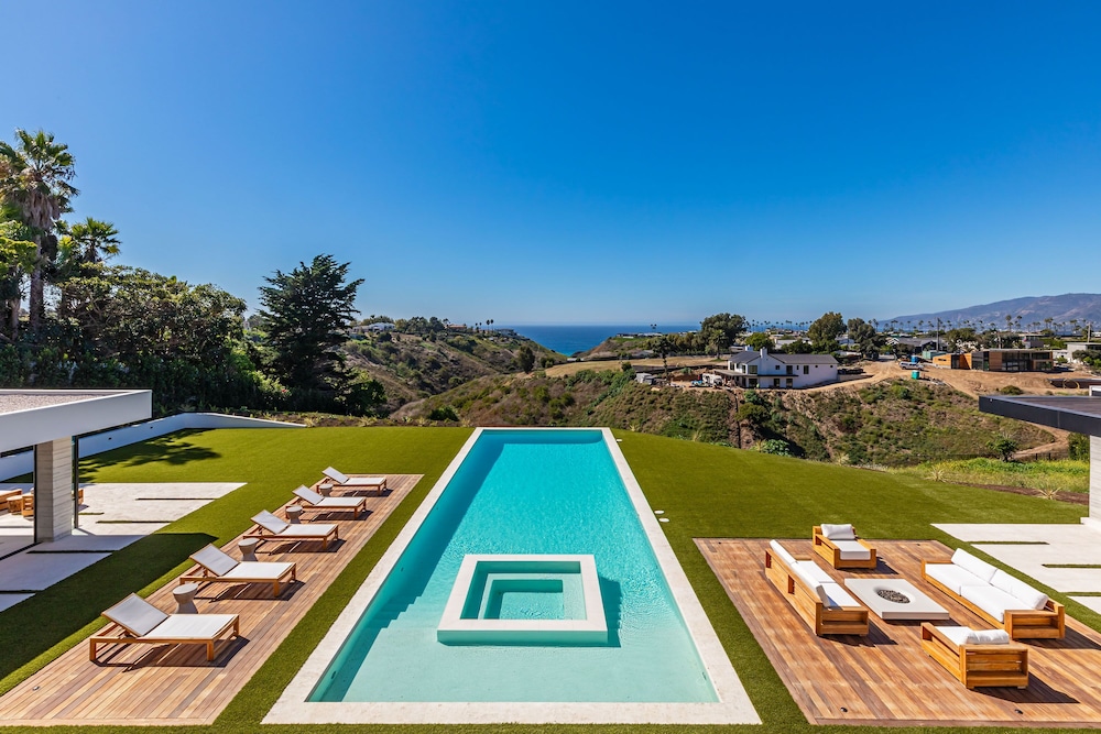 The Dume Legacy view 5
