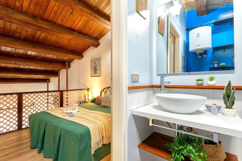 Sardinia Re - Loft Antica Italia