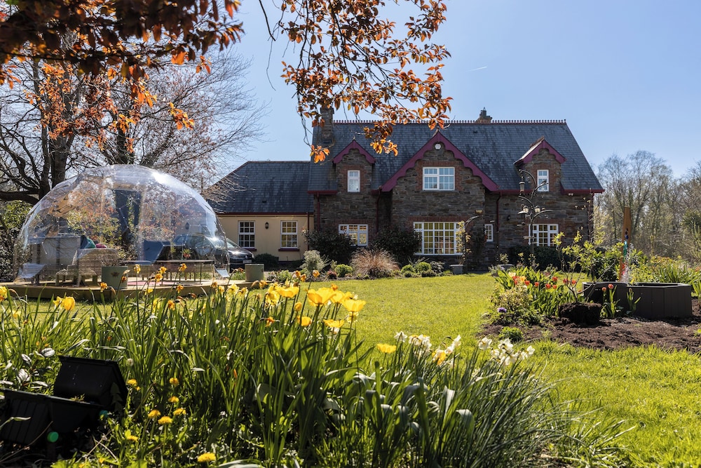 Rossclare Lodge