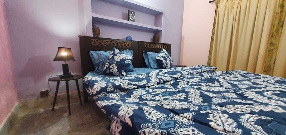 Candle Hotel Shahdara Valley Islamabad view 5
