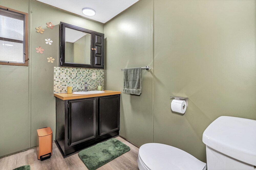 Groovy Guest House
