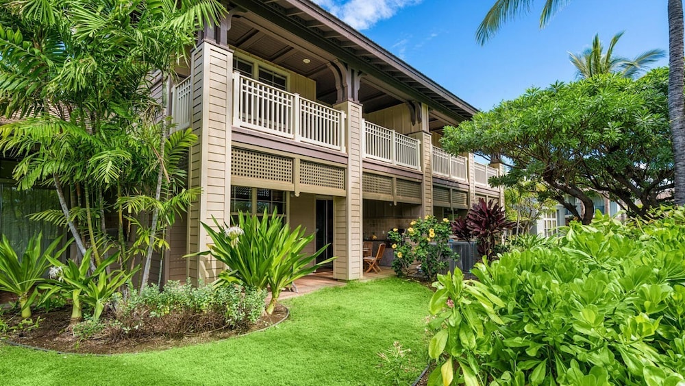 Peaceful Mauna Lani Getaway - Pool, Golf & Private Beach Access - Vrkcv