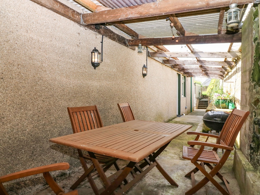 Charlies Cottage