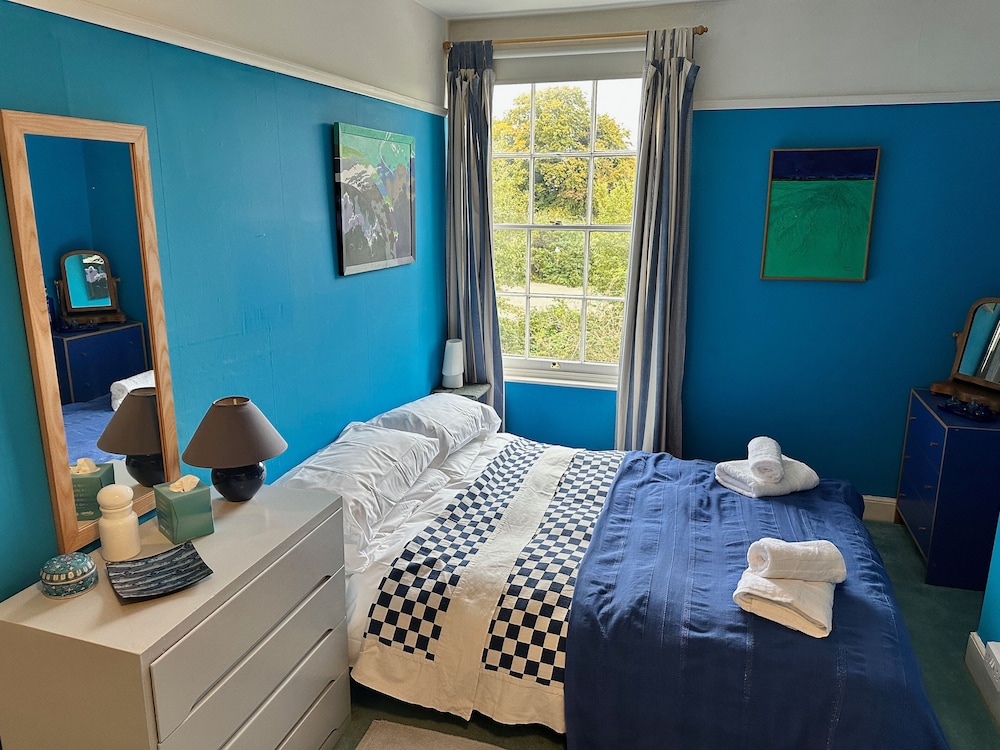 3Bd Victorian Townhouse Near Norfolk Broads 4A, 2C