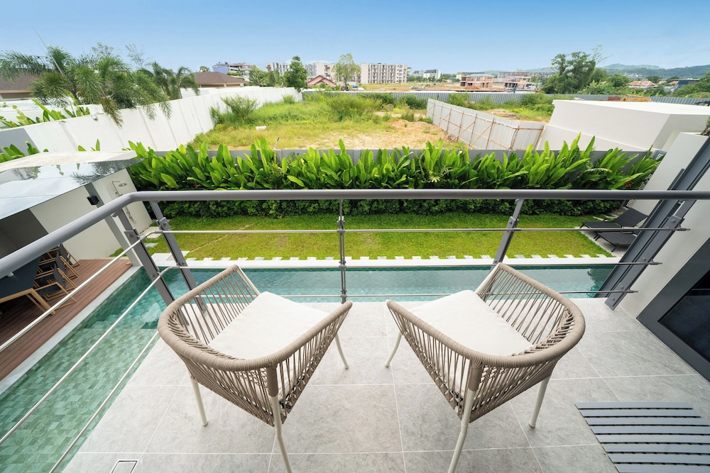 Riverhouse Phuket by Escape Villas