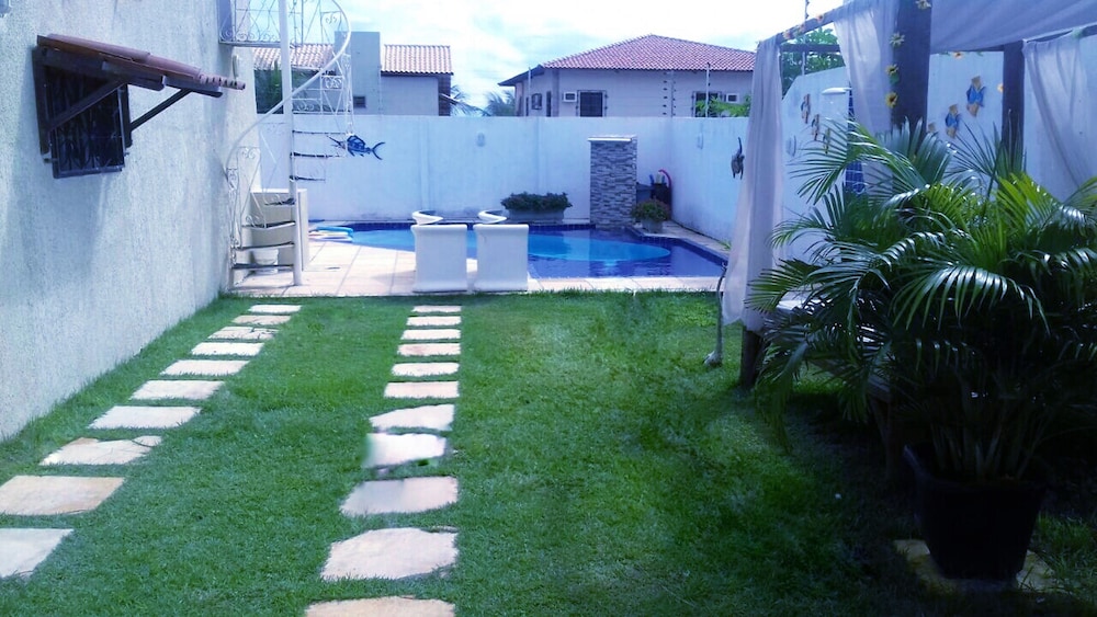 Canoa Guest House