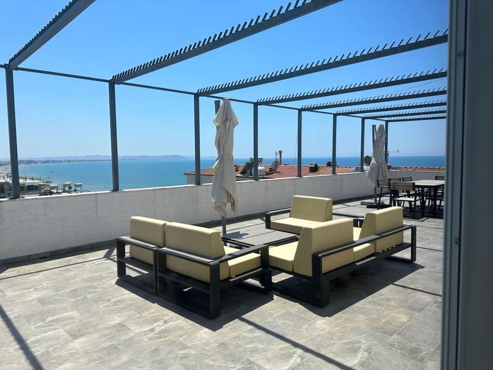 Penthouse Apartment With Terrace on the sea