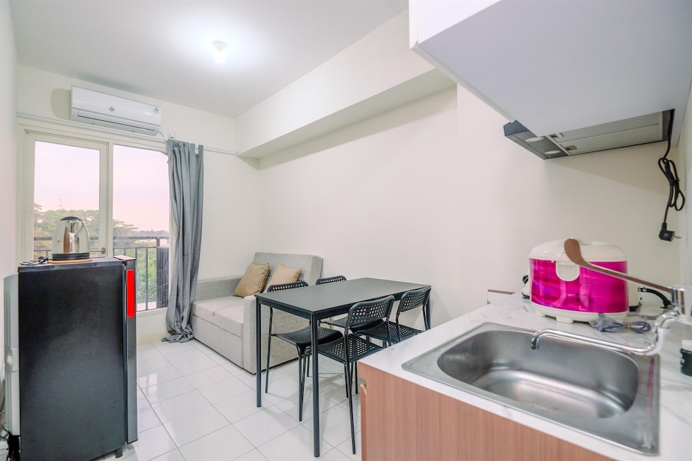 Cool and Warm 2BR at 7th Floor Podomoro Golf View Apartment