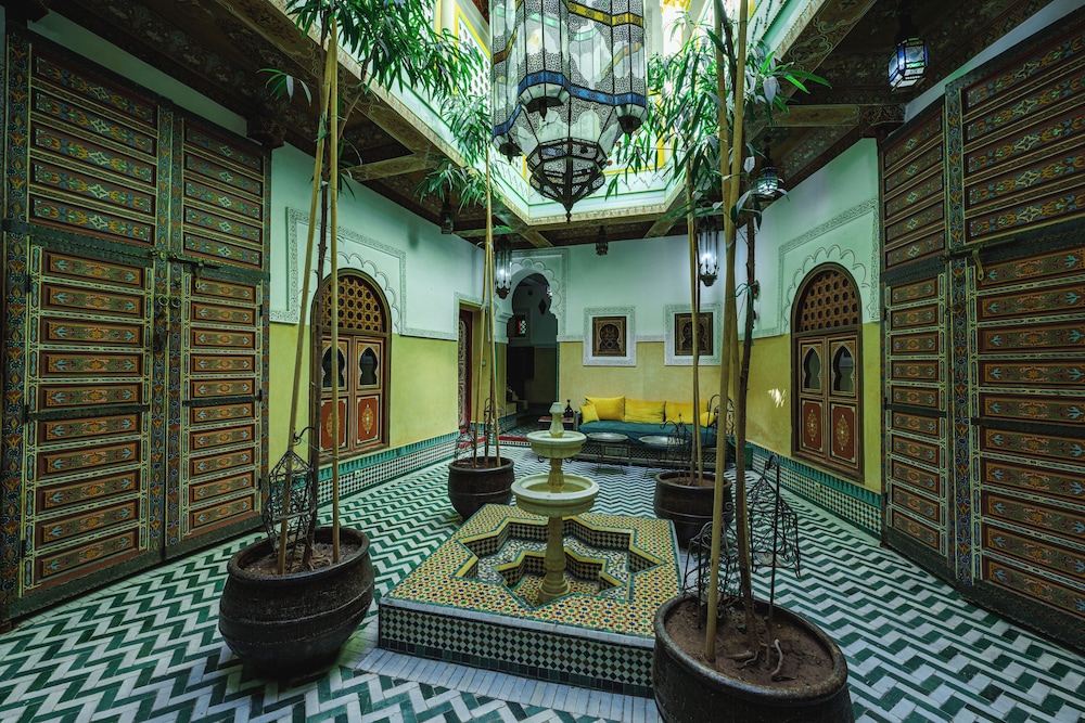 Maison Do