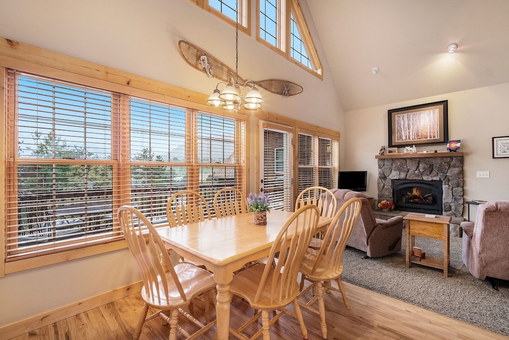 Solitude Condos - Estes Park CO
