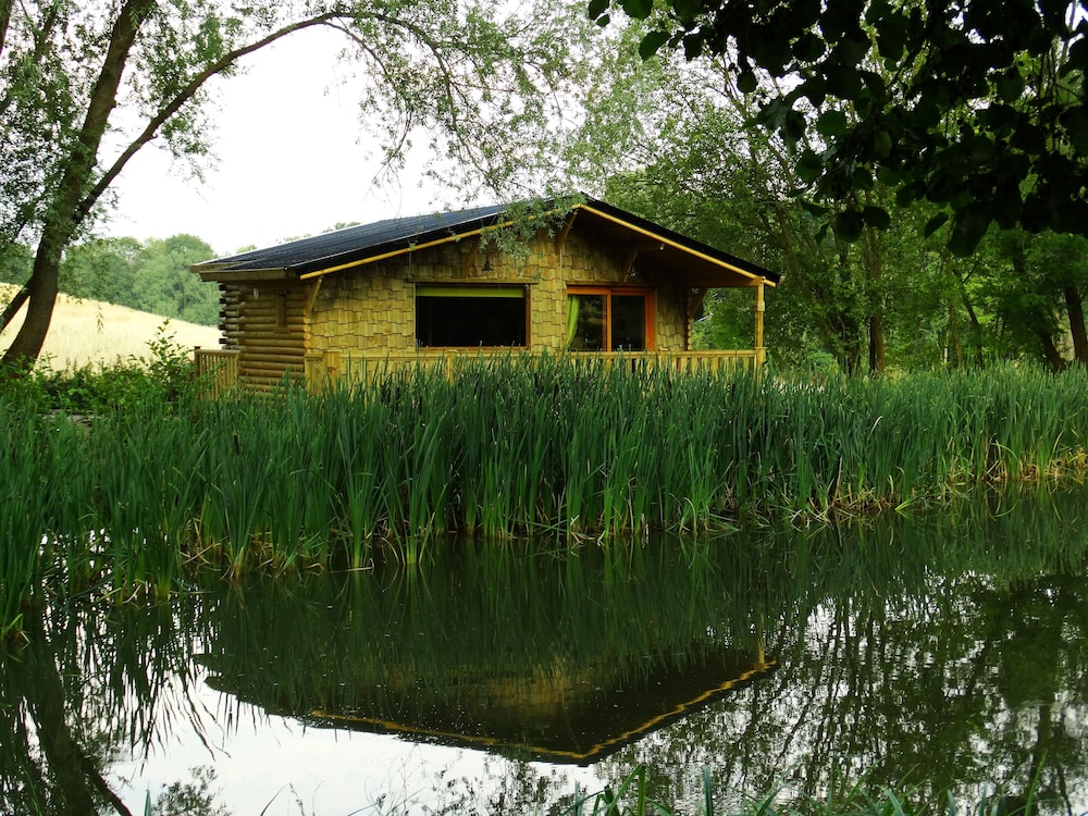 Les Etangs du Moulin view 2
