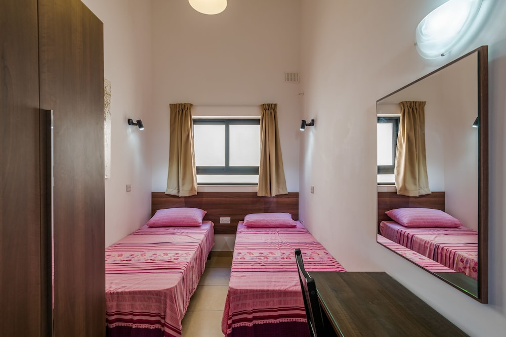 Blue Harbour 3 de Getaways Malta — photo 3