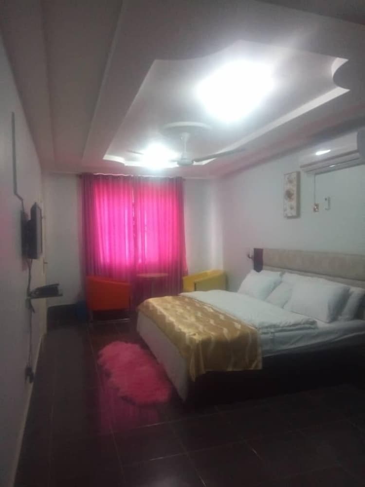 Ama Serwaa Lodge, photo 10