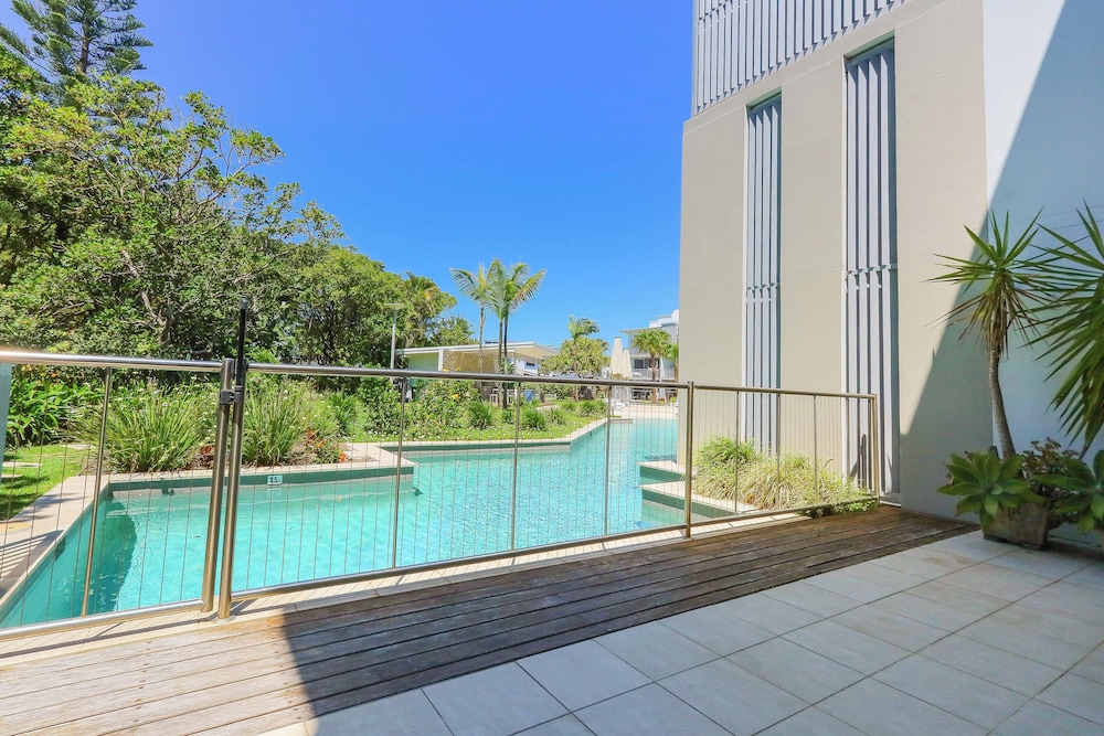 Drift South Holiday Apartments