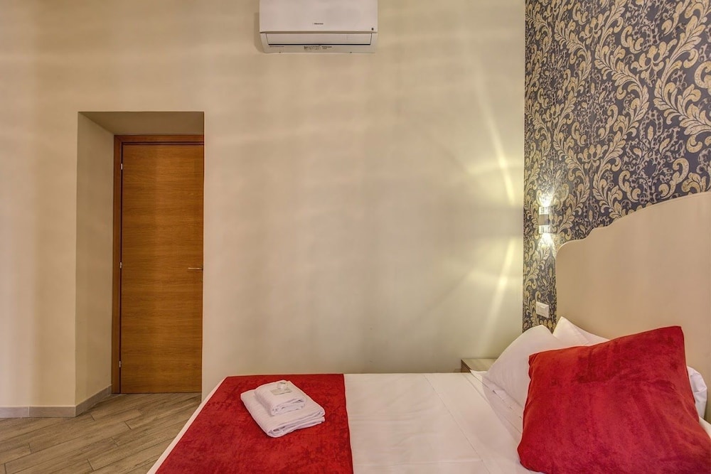 Bbdelux - Roma41 photo 4