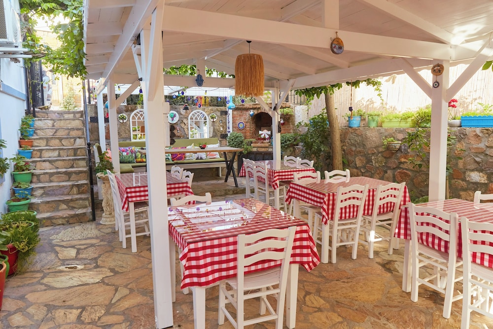 Ebruli Otel - Image 11