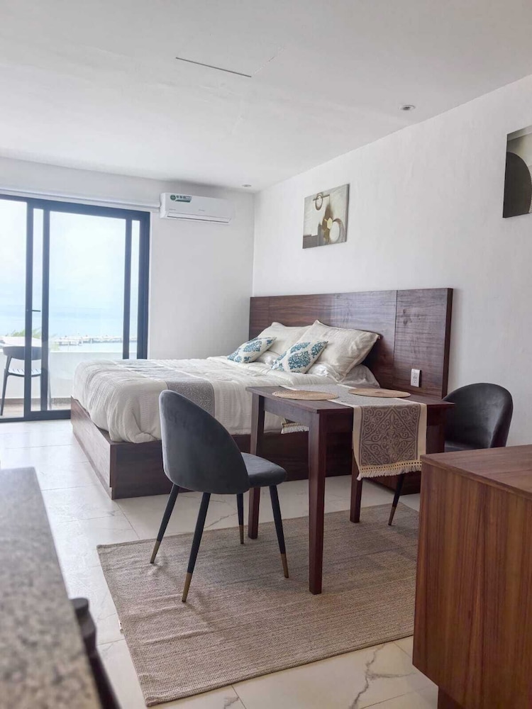 Miramare Ocean View